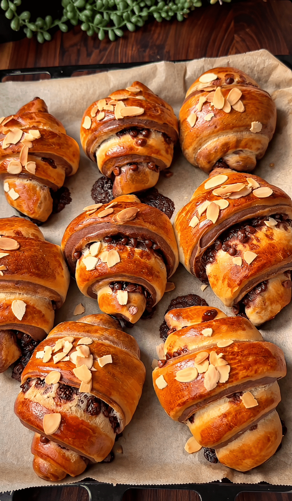 Croissants Briochés au Chocolat : une recette moelleuse, gourmande et facile