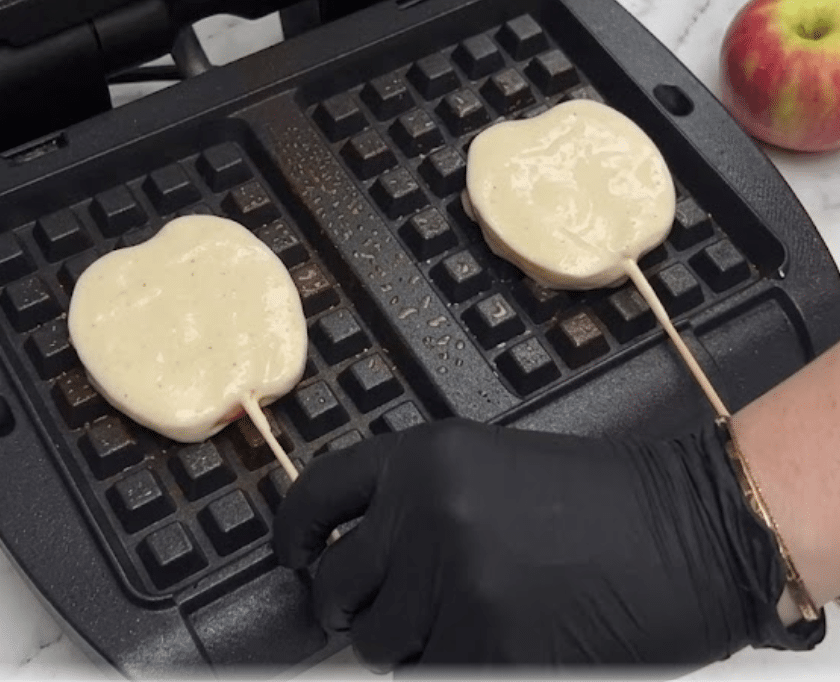Gaufres pomme-cannelle : une recette gourmande, moelleuse Gaufres pomme-cannelle : une recette gourmande, moelleuse